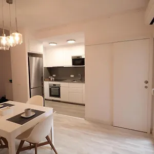 https://cool-apartment-parc-migdia-center-girona.topcostabravahotels.com